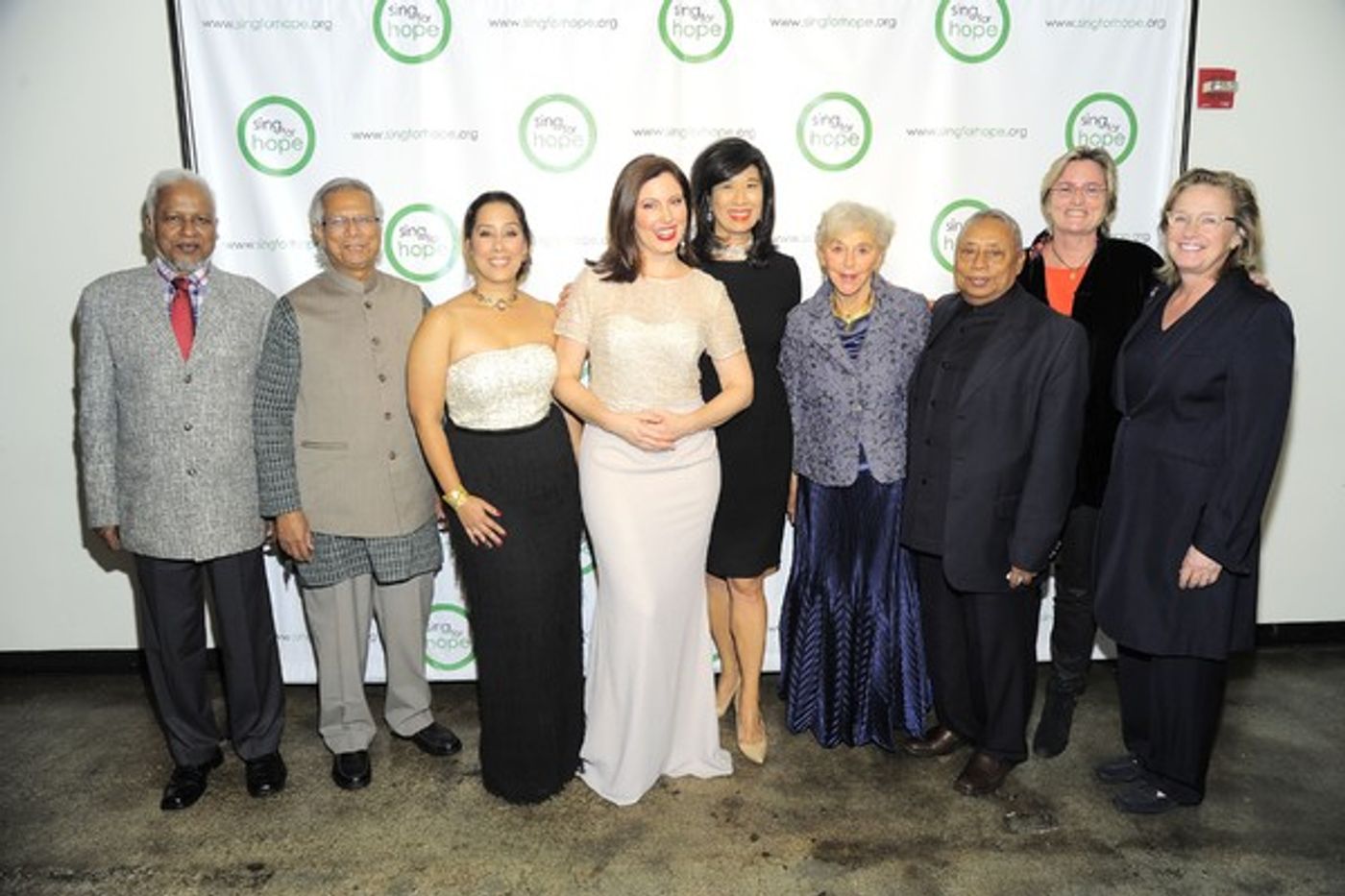 Photo Flash: Tituss Burgess, Renee Fleming and More Arrive at 2016 Sing for Hope Gala  Image