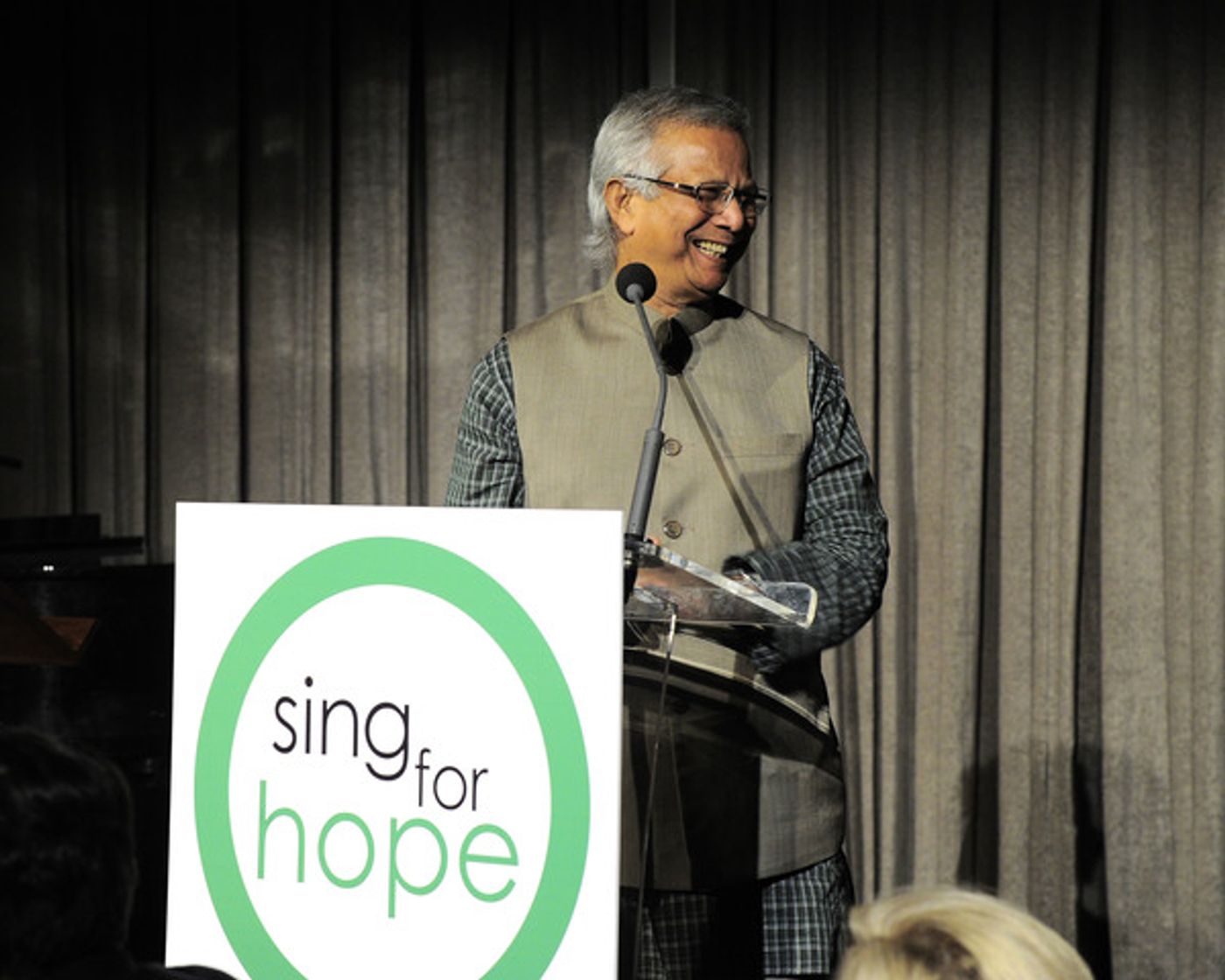 Photo Flash: Tituss Burgess and Renee Fleming Duet at 2016 Sing for Hope Gala  Image