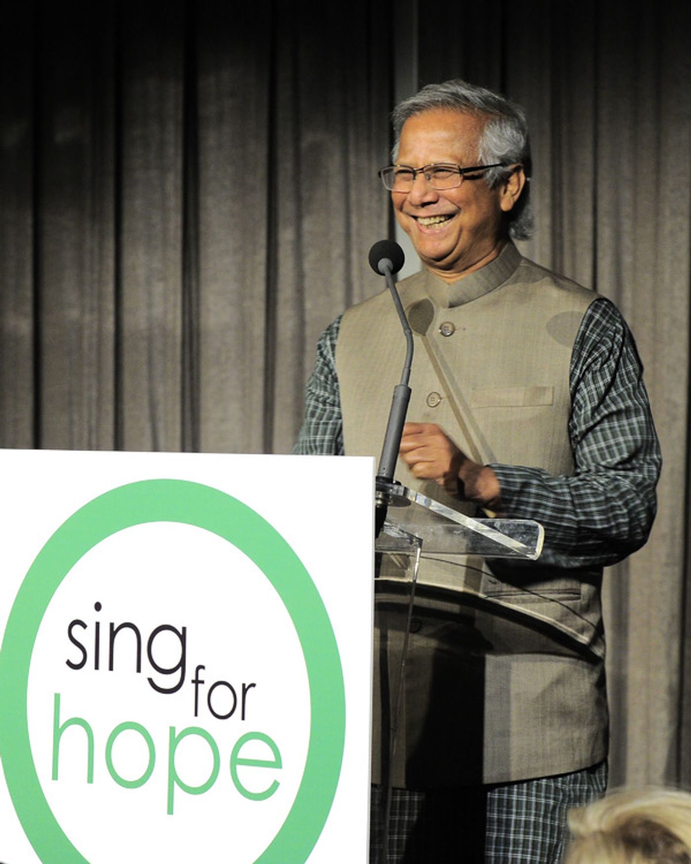 Photo Flash: Tituss Burgess and Renee Fleming Duet at 2016 Sing for Hope Gala  Image