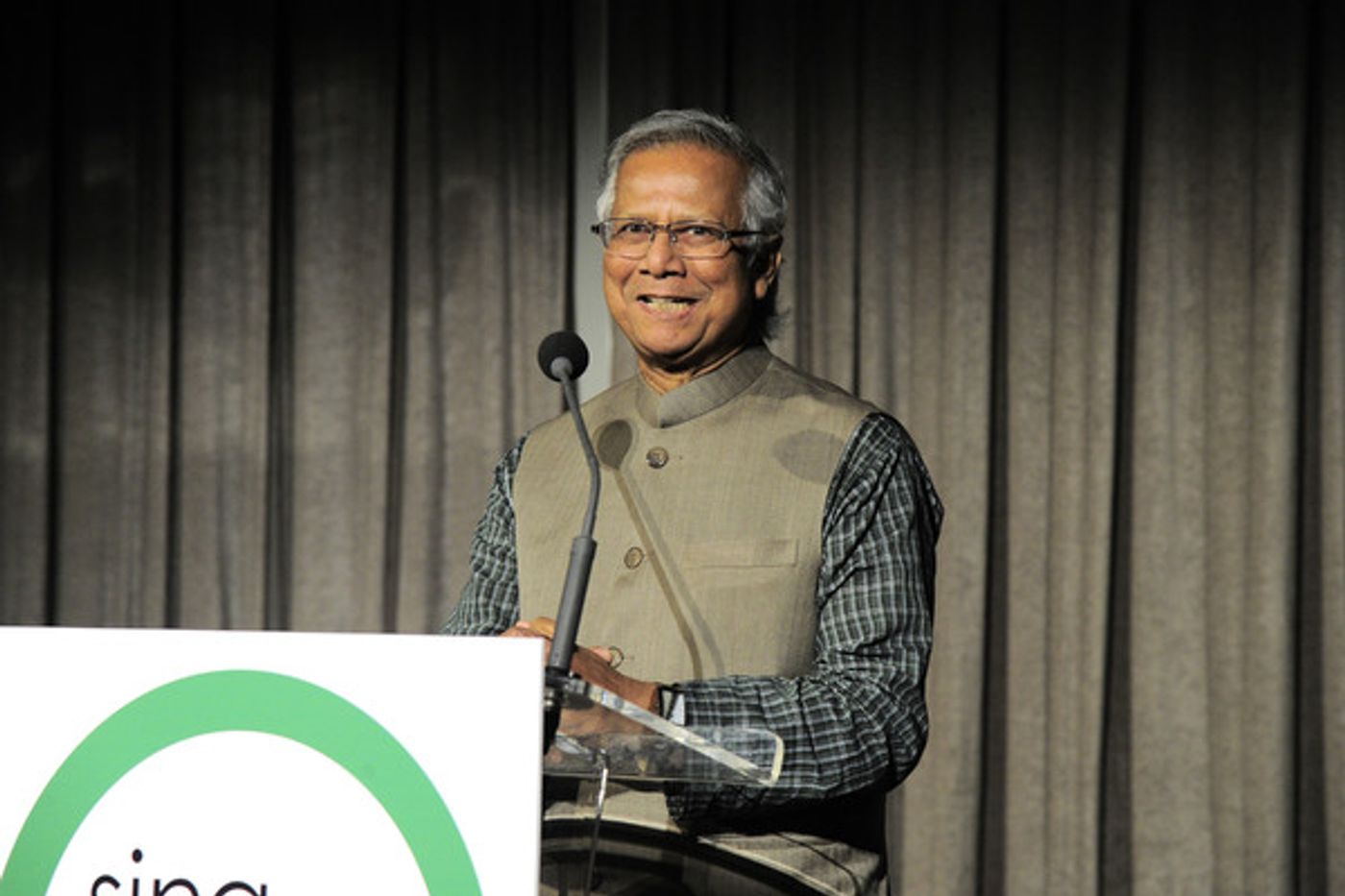 Photo Flash: Tituss Burgess and Renee Fleming Duet at 2016 Sing for Hope Gala  Image