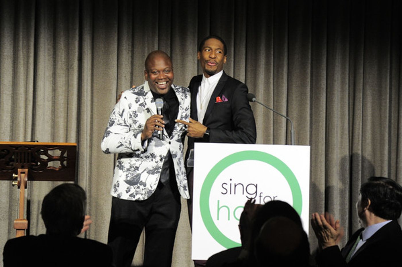 Photo Flash: Tituss Burgess and Renee Fleming Duet at 2016 Sing for Hope Gala  Image