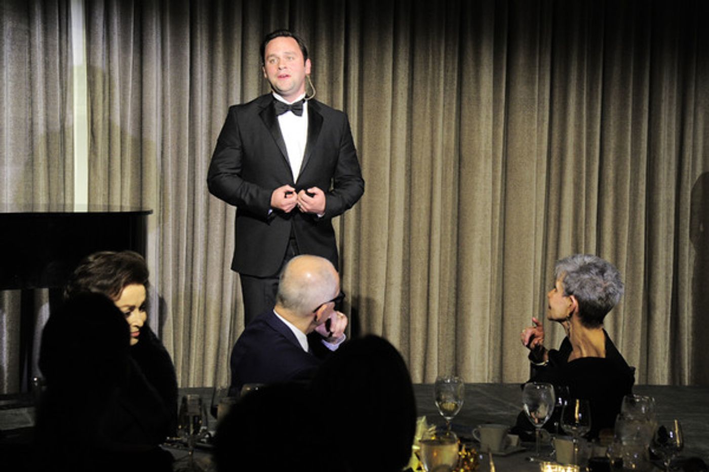 Photo Flash: Tituss Burgess and Renee Fleming Duet at 2016 Sing for Hope Gala Photo Flash: Tituss Burgess and Renee Fleming Duet at 2016 Sing for Hope Gala Image