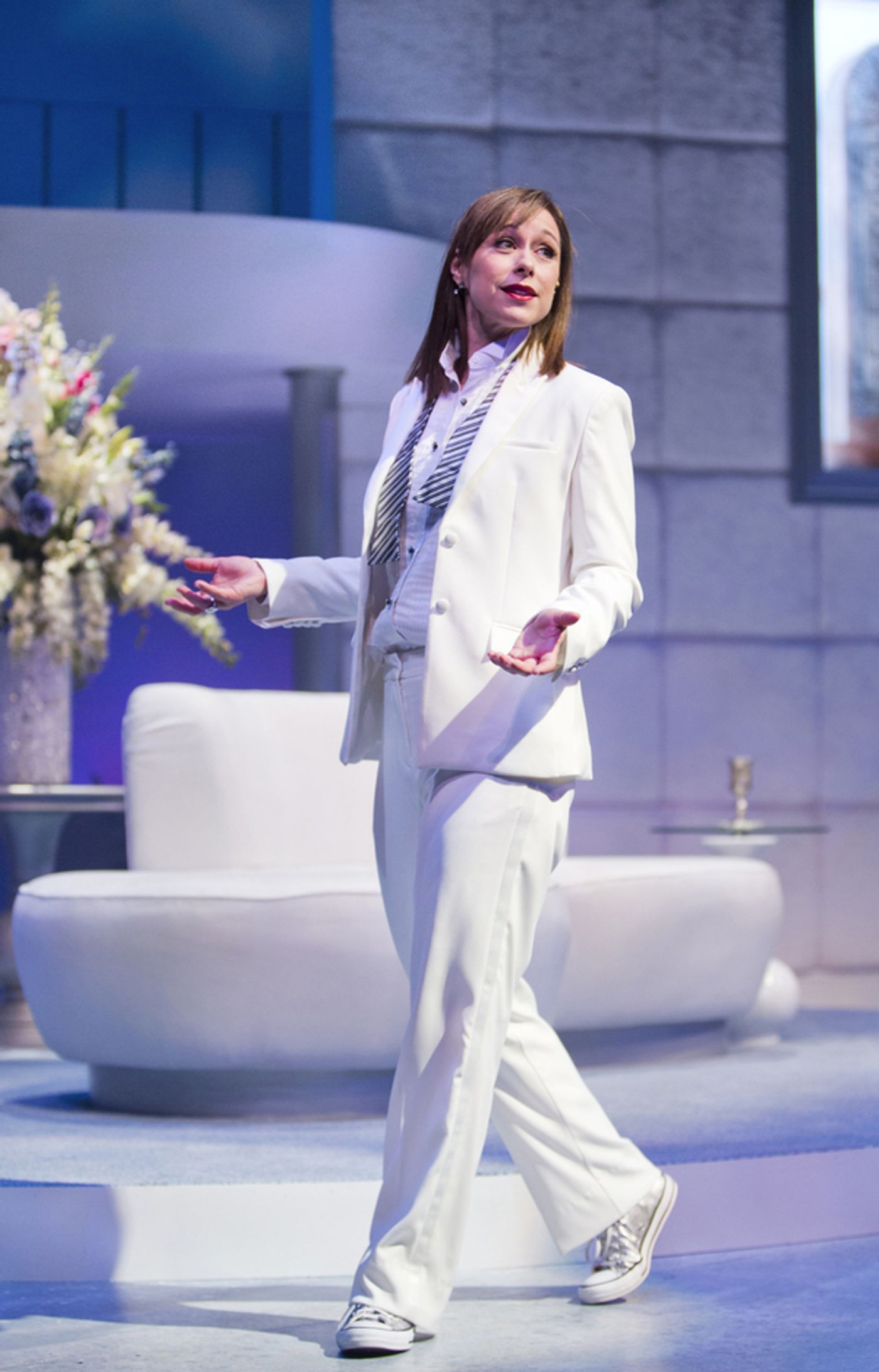 Photo Flash: First Look at Paige Davis in AN ACT OF GOD  Image