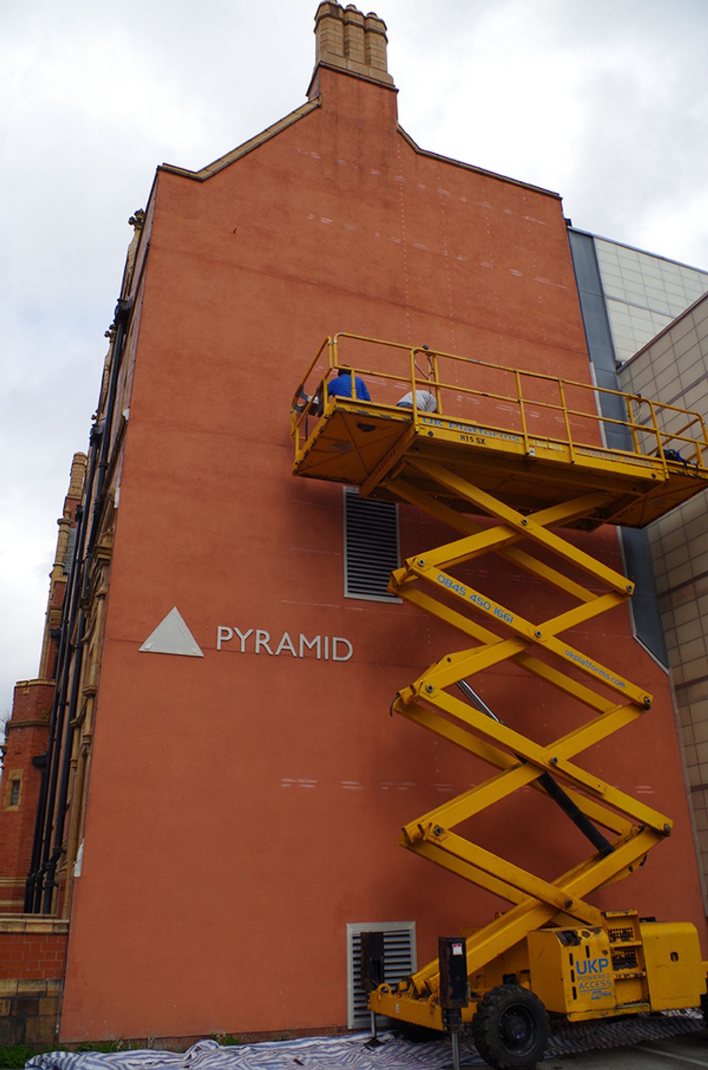 Photo Flash: Wired Young Carers Design Pyramid Mural to Celebrate Town's Heritage  Image