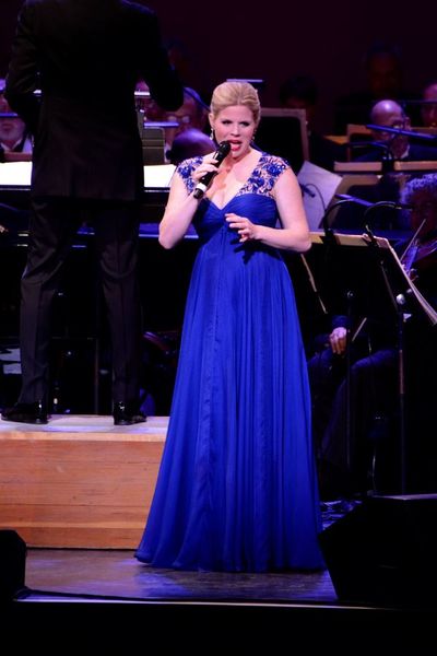 Megan Hilty Photo