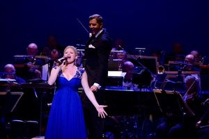 Megan Hilty Photo