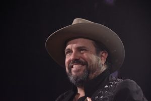 Raul Malo @ BroadwayWorld Raul Malo Photo
