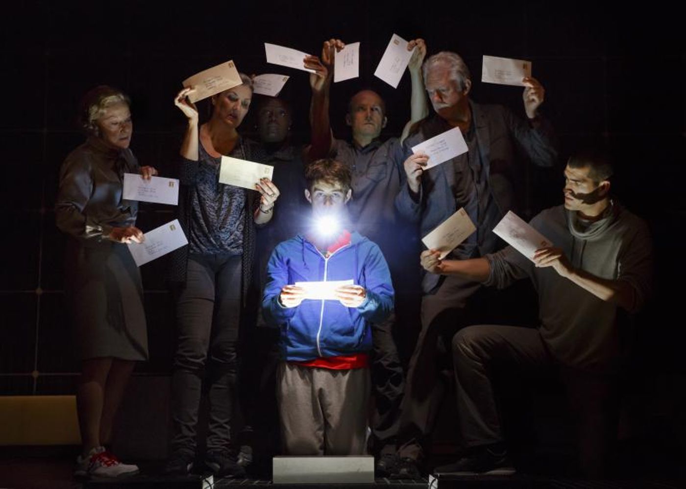 Interview: Gene Gillette Says CURIOUS INCIDENT is Unlike 'Anything You've Ever Seen Before'  Image