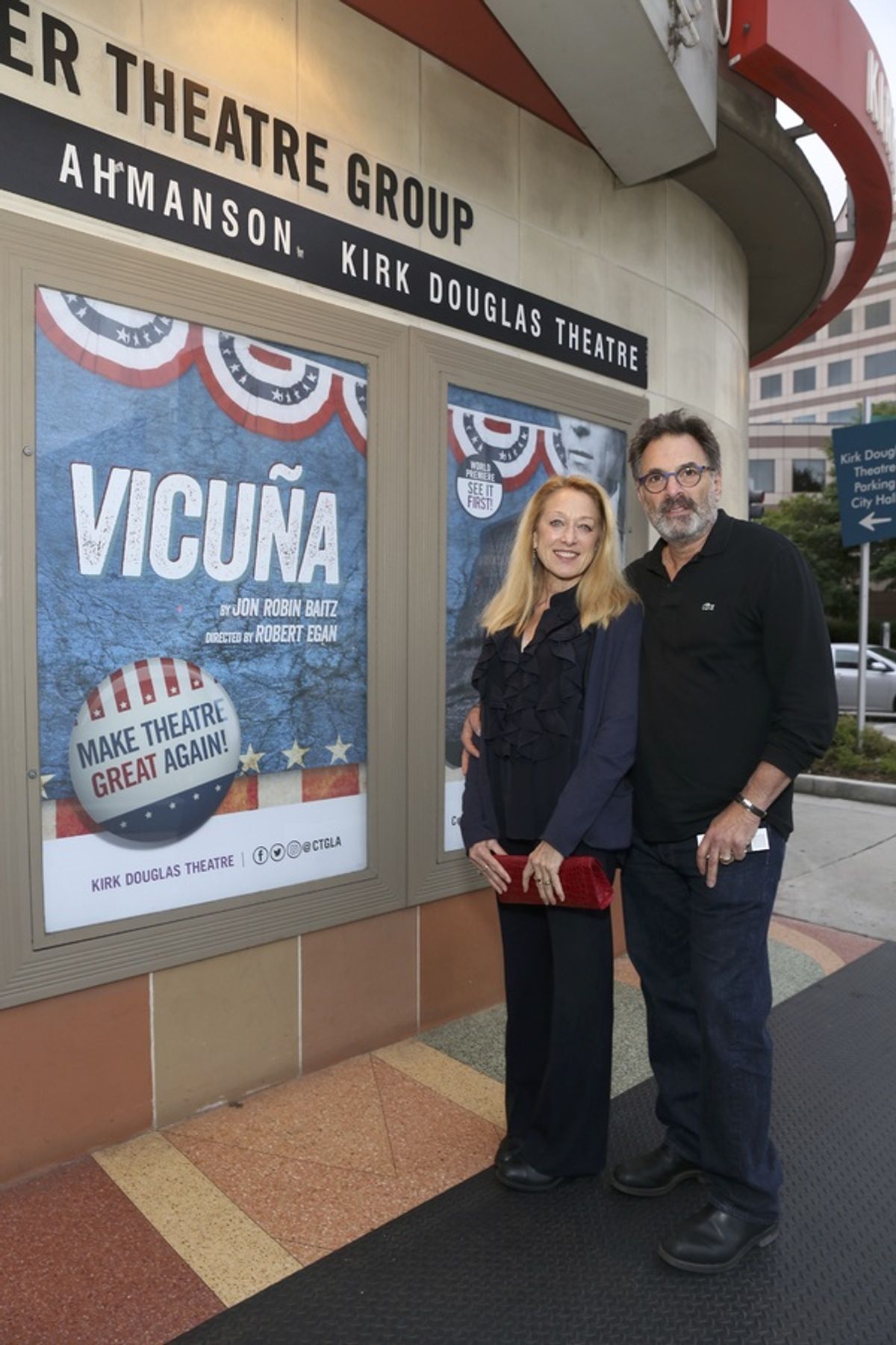 Actors Patricia Wettig and Ken Olin at 