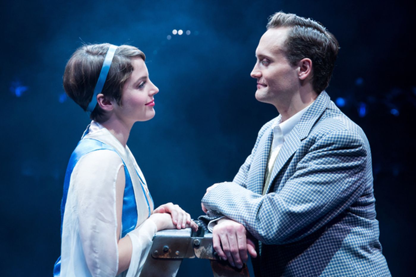 Photo Flash: Splash with Starry SINGIN' IN THE RAIN at The Marriott Theatre  Image