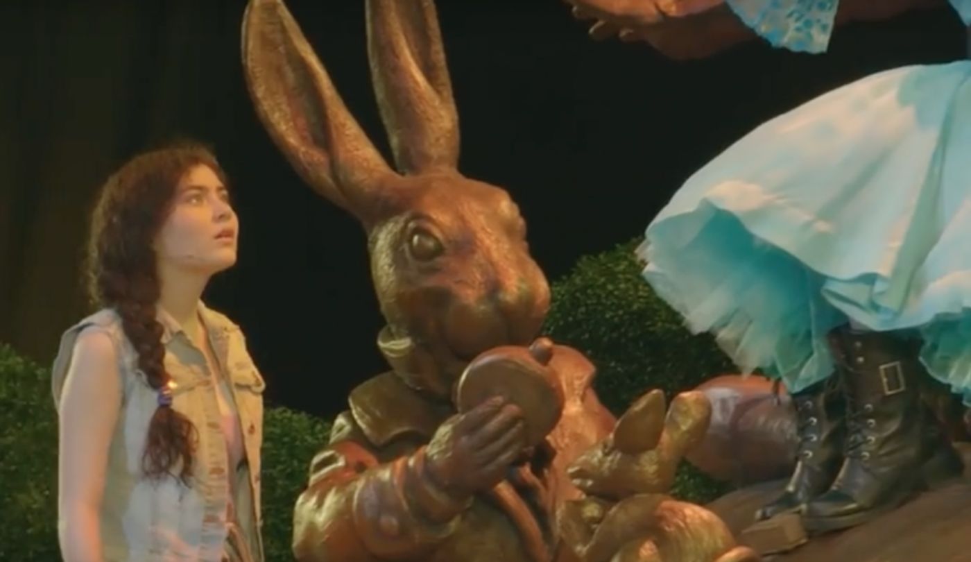 BWW Exclusive: Lilla Crawford, Joshua Colley & More Dish on Fame, Fans, and Life as a Child Actor (Part 1)  Image