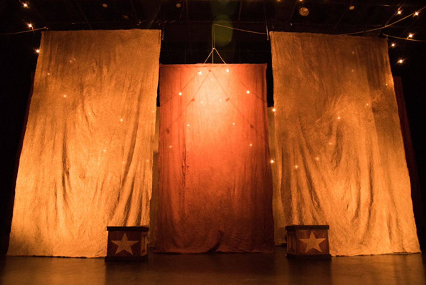 Photo Flash: Shakespeare's TITUS Heads to the Circus at New York Deaf Theatre Photo Flash: Shakespeare's TITUS Heads to the Circus at New York Deaf Theatre Image