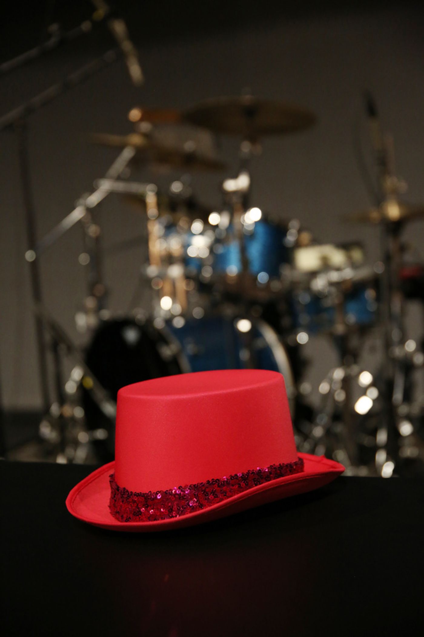 Exclusive Photo Coverage: Backstage on Broadway with Kristin Chenoweth Exclusive Photo Coverage: Backstage on Broadway with Kristin Chenoweth Image