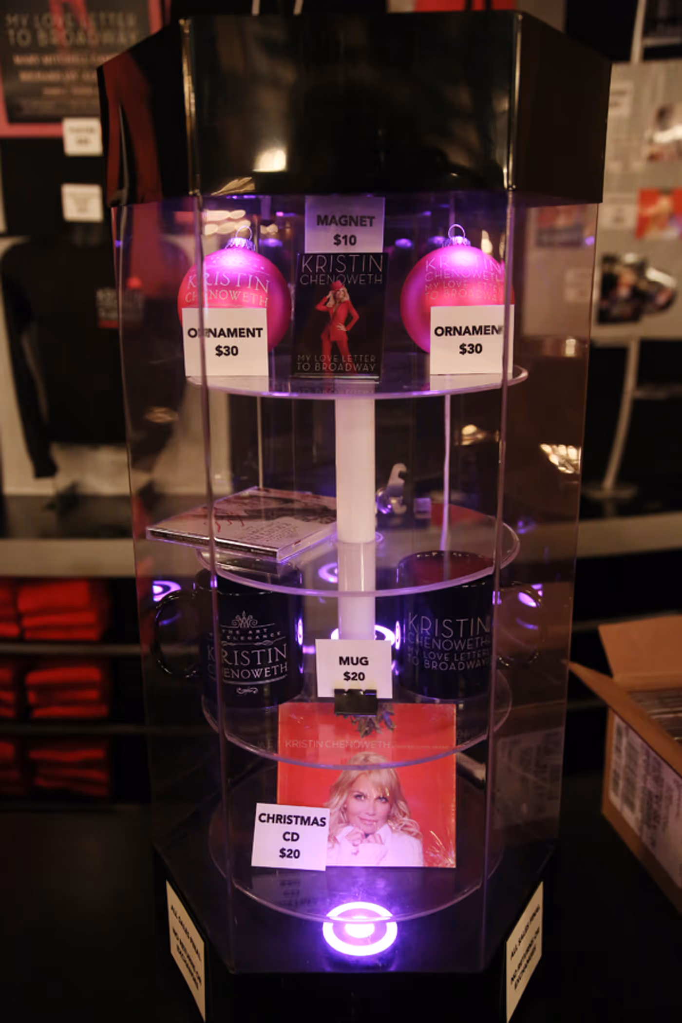 Exclusive Photo Coverage: Backstage on Broadway with Kristin Chenoweth Exclusive Photo Coverage: Backstage on Broadway with Kristin Chenoweth Image