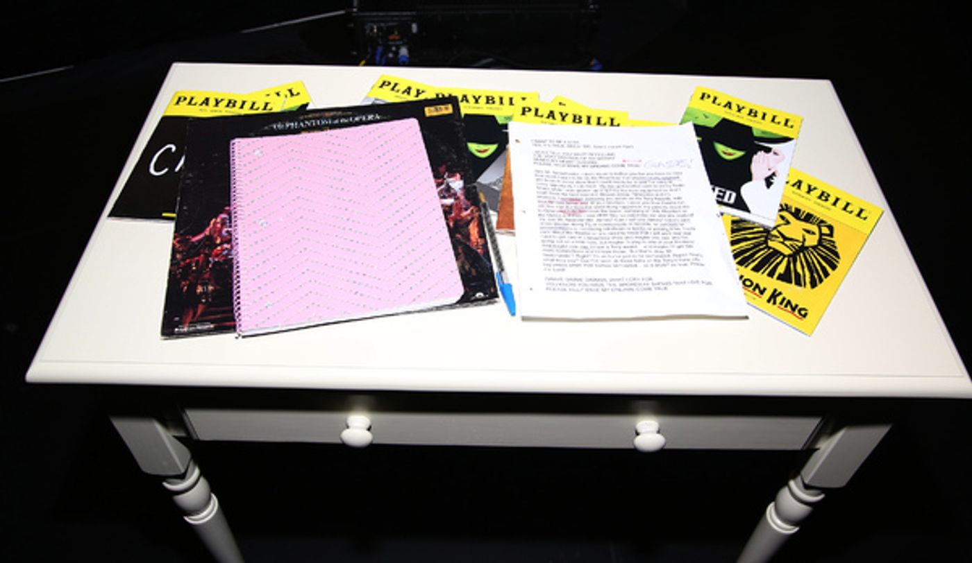 Exclusive Photo Coverage: Backstage on Broadway with Kristin Chenoweth Exclusive Photo Coverage: Backstage on Broadway with Kristin Chenoweth Image