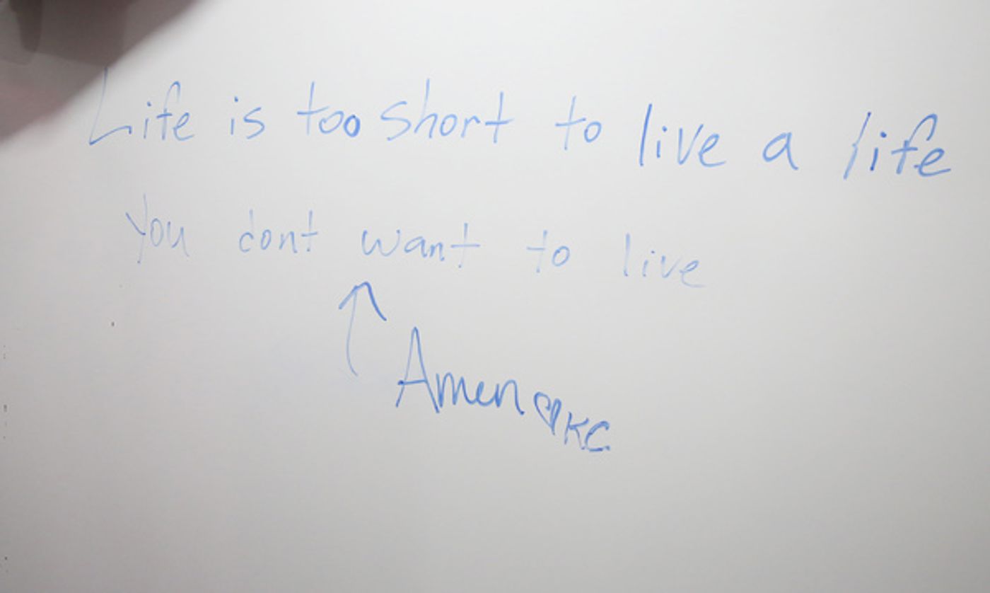 Exclusive Photo Coverage: Backstage on Broadway with Kristin Chenoweth Exclusive Photo Coverage: Backstage on Broadway with Kristin Chenoweth Image