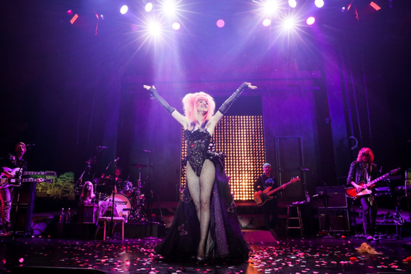 Photo Flash: HEDWIG AND THE ANGRY INCH Tour Gets Starry L.A. Opening  Image
