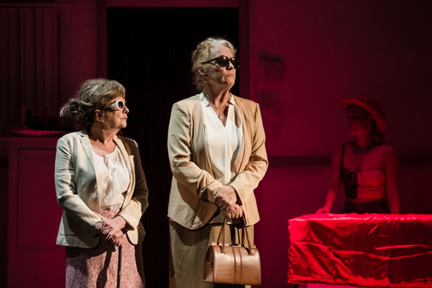 Photo Flash: First Look at RUMPY PUMPY  Image