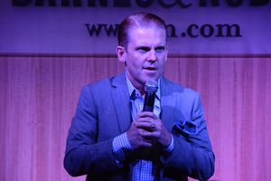 Robert Creighton @ BroadwayWorld Robert Creighton Photo