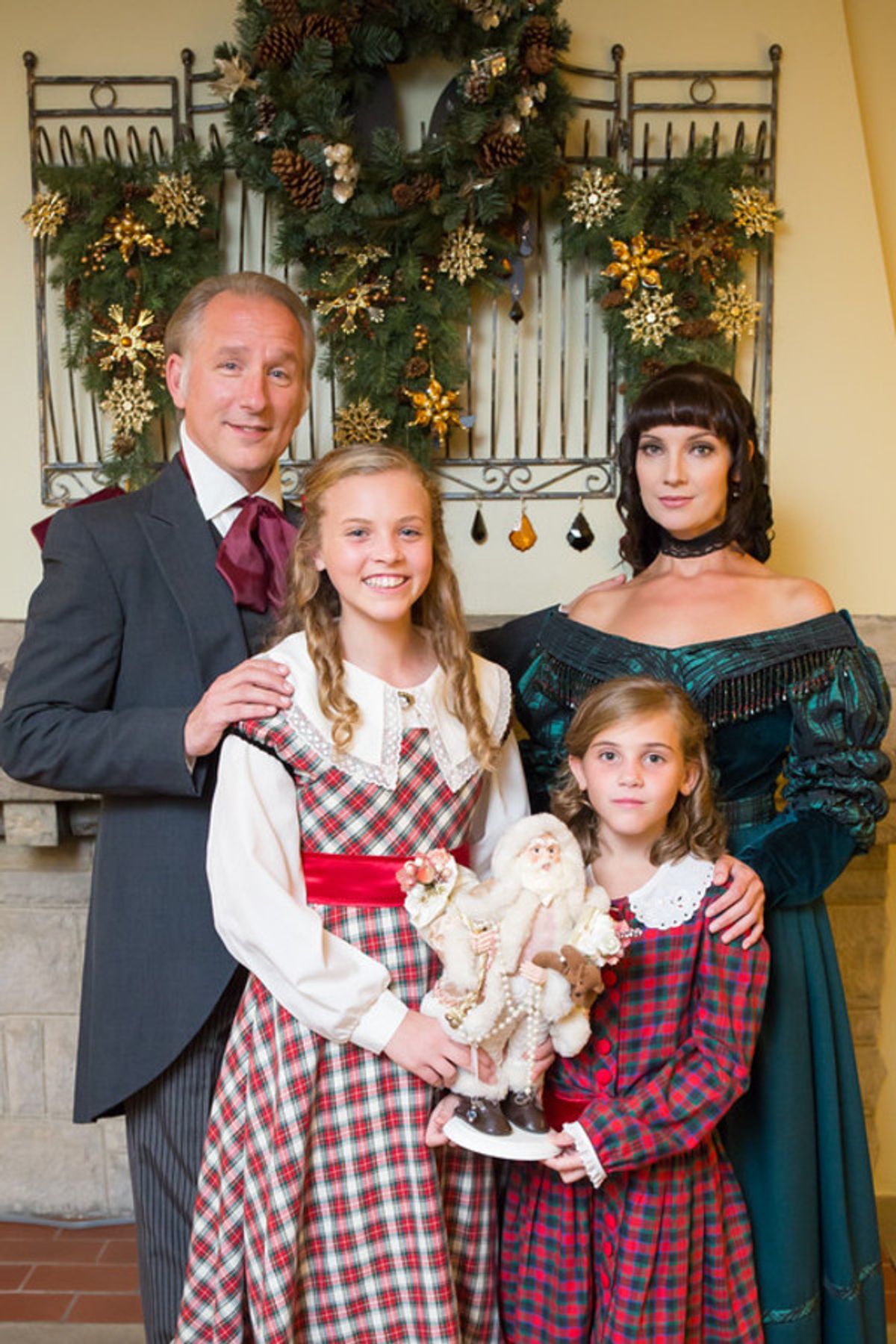 Matt Dentino , Jordan Darnell, Sarah Viola, Nora Darnell at 