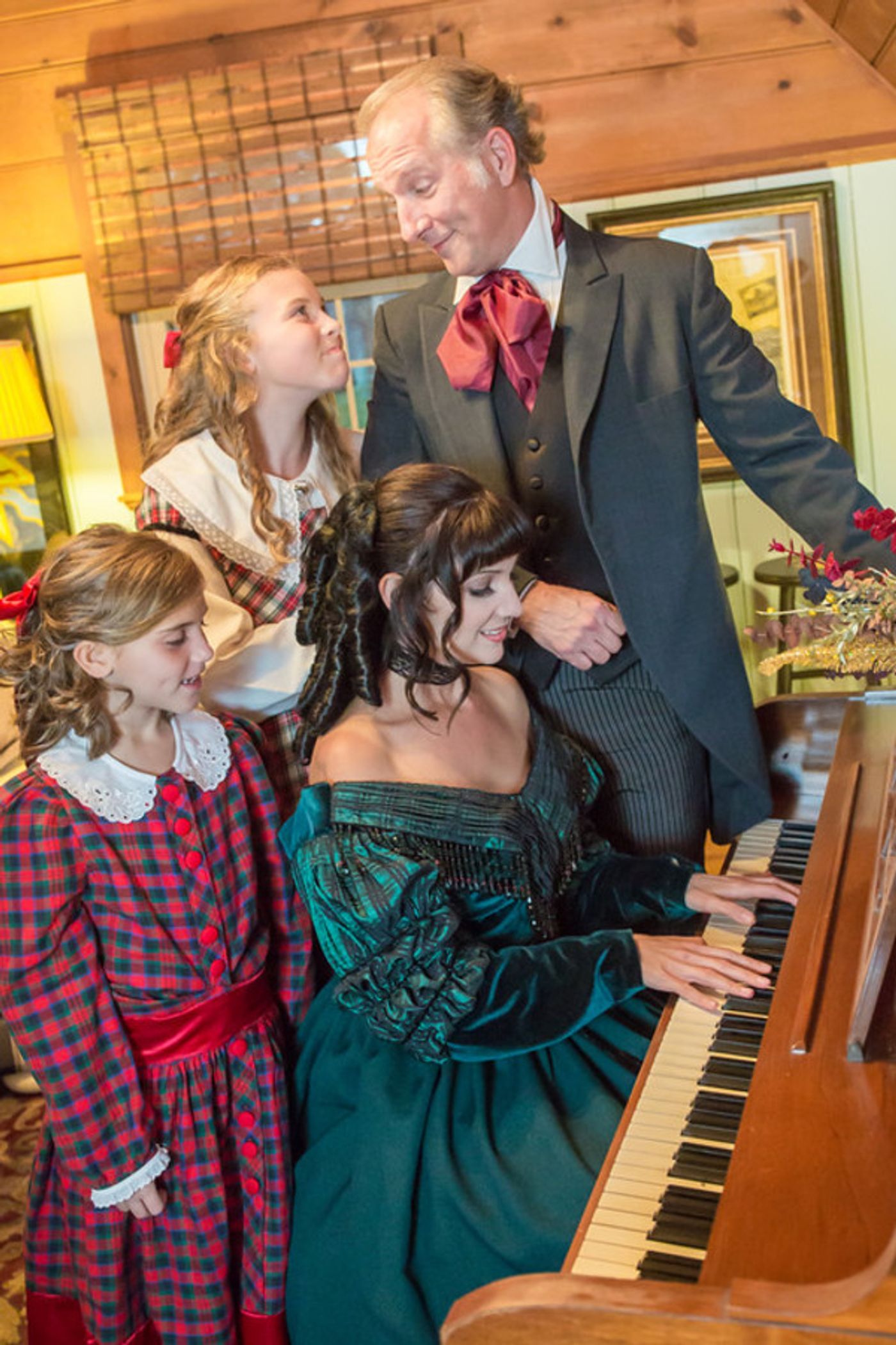 Photo Flash: The Covedale Center for the Performing Arts Presents THE NIGHTS BEFORE CHRISTMAS  Image