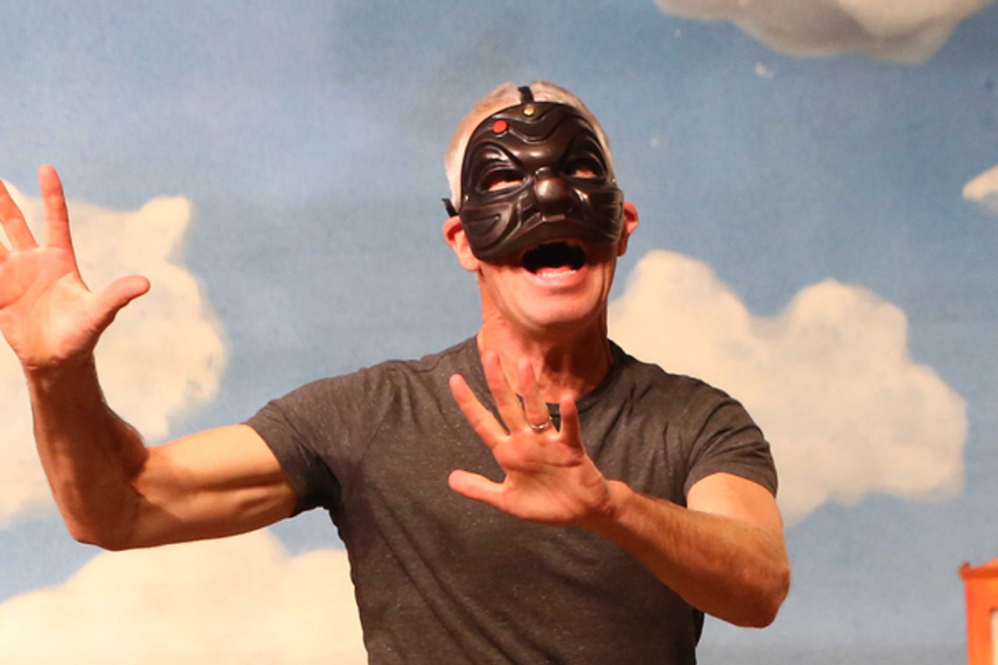 Photo Flash: New Peek at THE SERVANT OF TWO MASTERS in Rehearsal at Theatre for a New Audience  Image