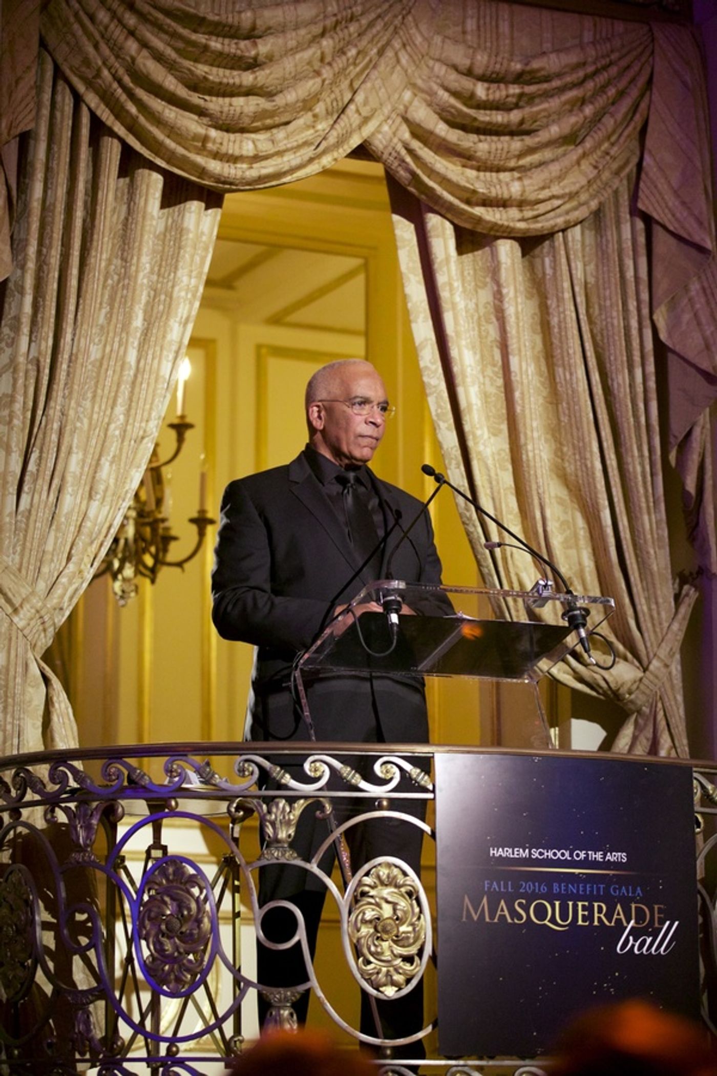 Photo Flash: Michael Feinstein Honored at Harlem School of the Arts' 2016 Masquerade Gala  Image