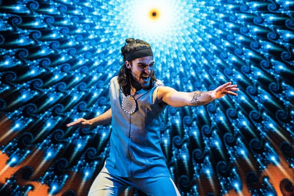 Photos: THE PORTAL at Minetta Lane Theatre — photo 5 of 13