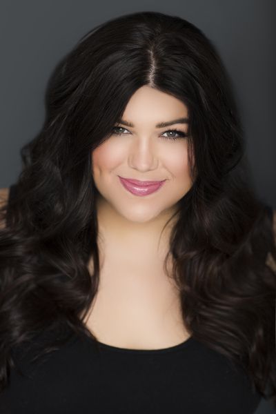 Leah Crocetto Photo
