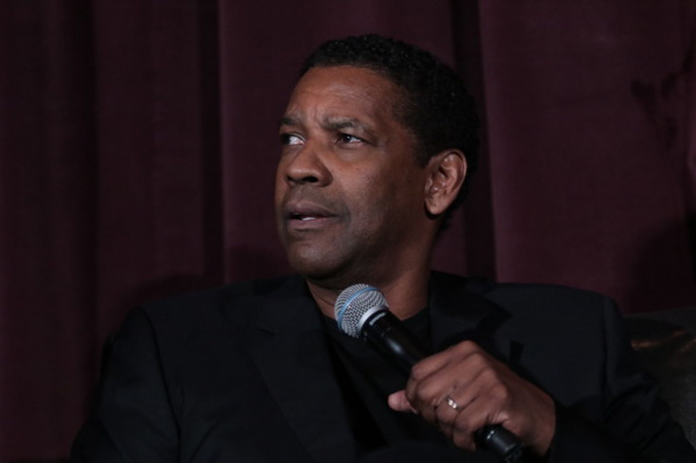 Photo Flash: Denzel Washington, Viola Davis & More Attend FENCES LA Guild Screening  Image