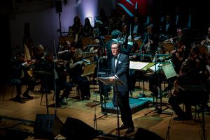 Oliver Savile @ BroadwayWorld Oliver Savile Photo