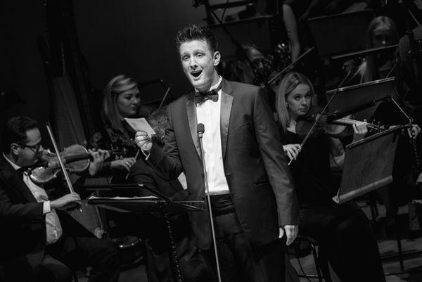 Oliver Stanley Photo