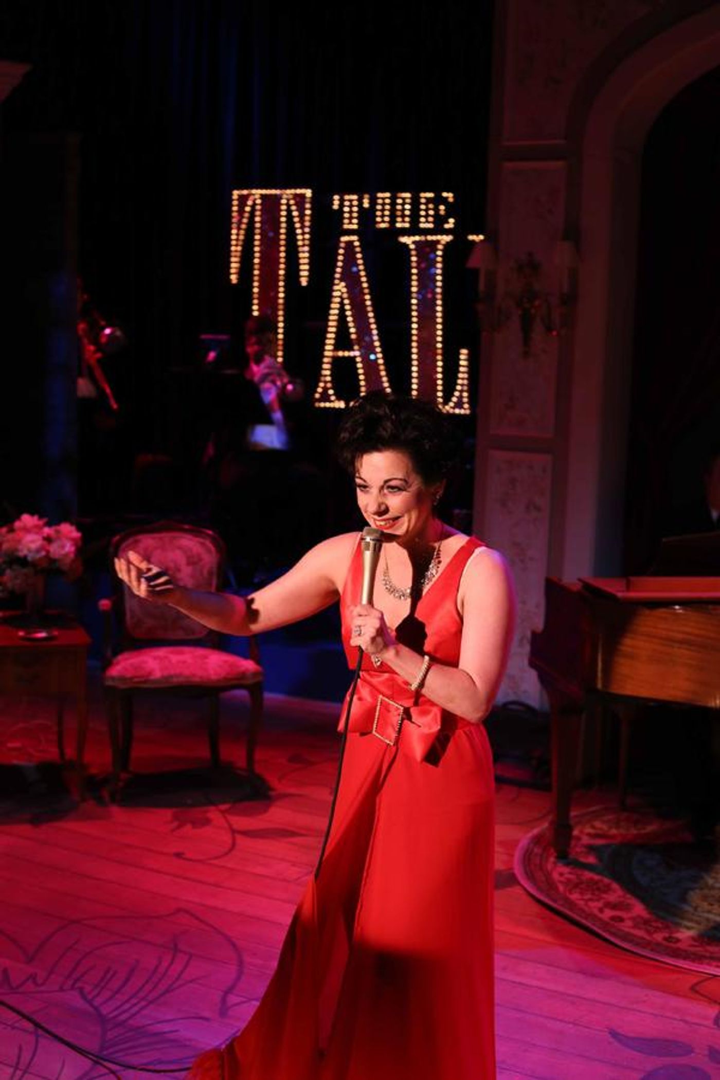 Photo Flash: First Look at END OF THE RAINBOW, Opening Tonight at Porchlight Music Theatre  Image