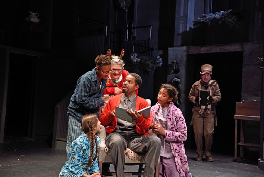Photo Flash: A CHRISTMAS CAROL at Trinity Rep Image