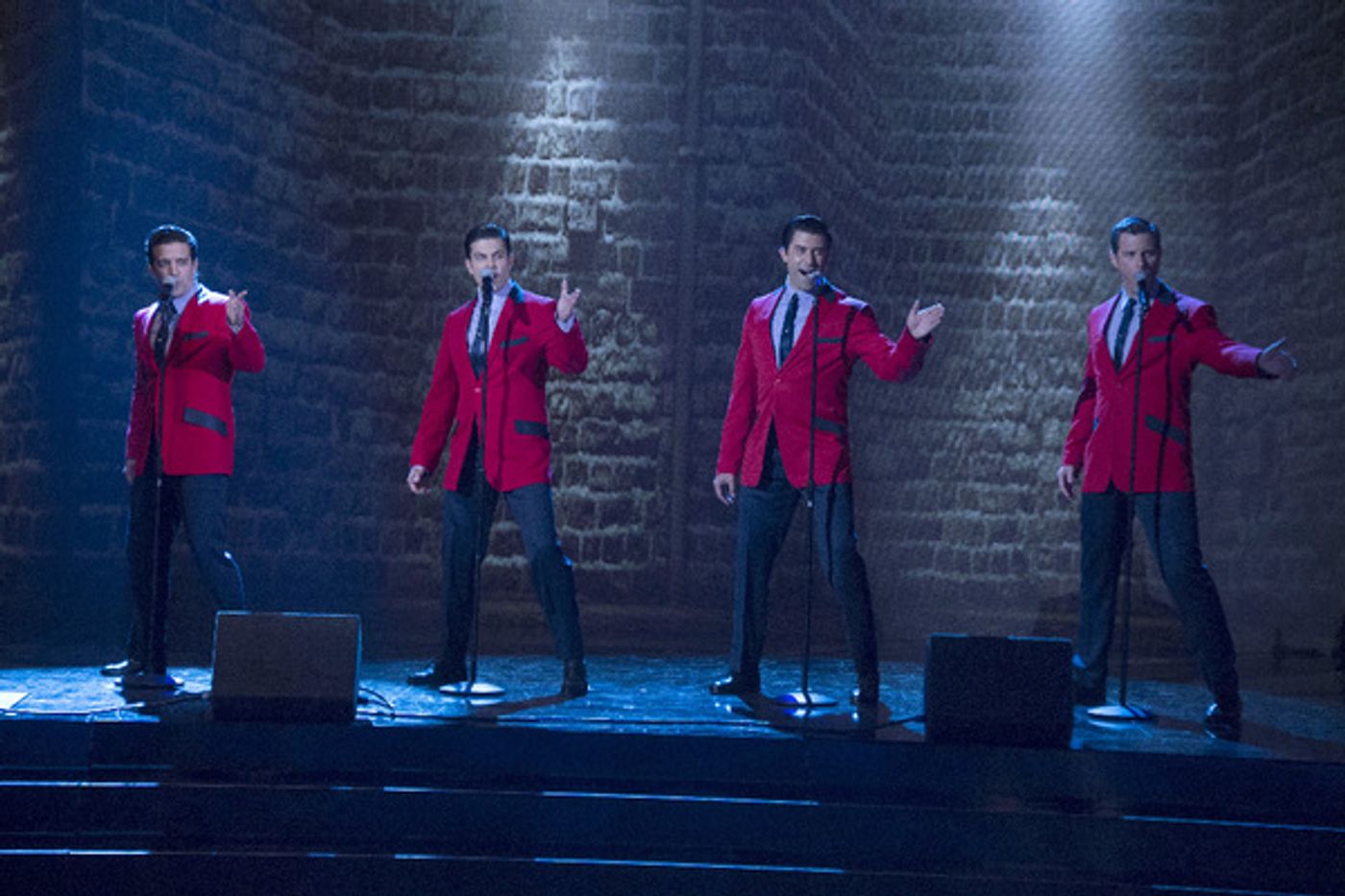 Photo Flash: Mark Ballas, Leona Lewis, Idina Menzel & More Perform on DWTS' Broadway Night!  Image