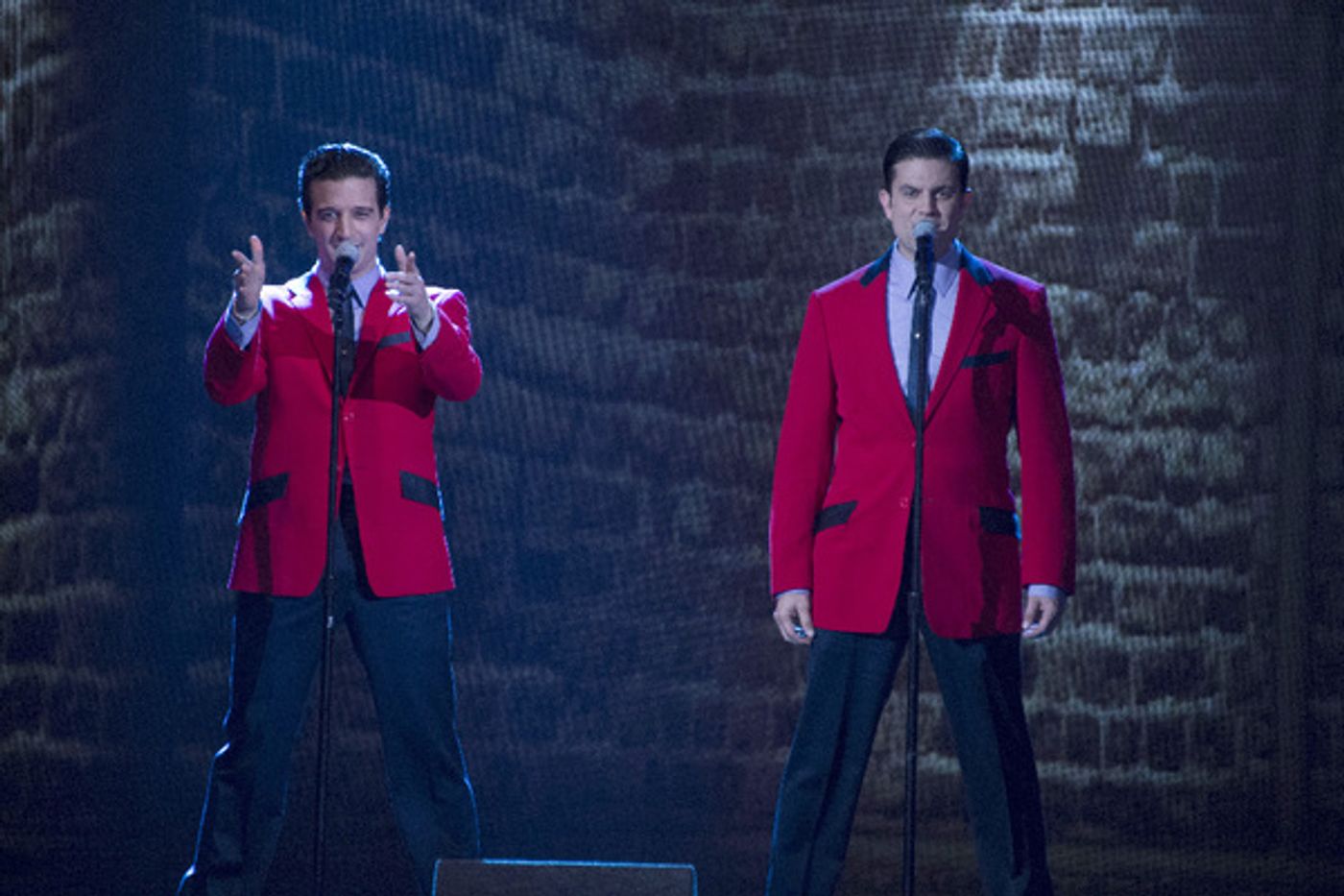 Photo Flash: Mark Ballas, Leona Lewis, Idina Menzel & More Perform on DWTS' Broadway Night!  Image