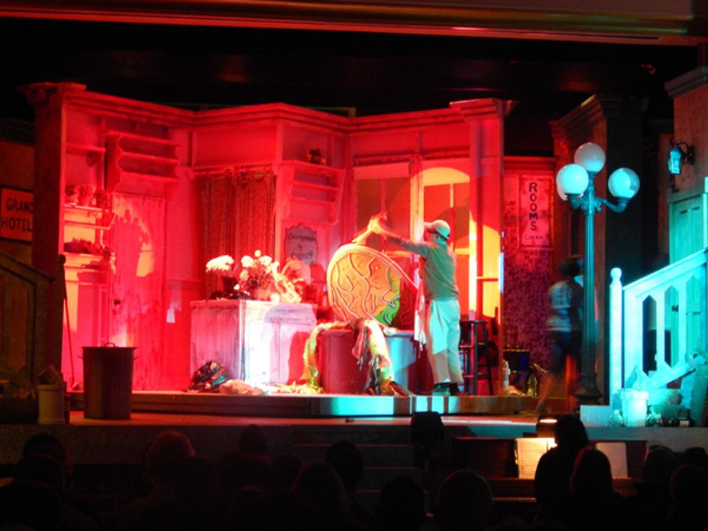 Photo Flash: First Look at LITTLE SHOP OF HORRORS at Dante Hall  Image