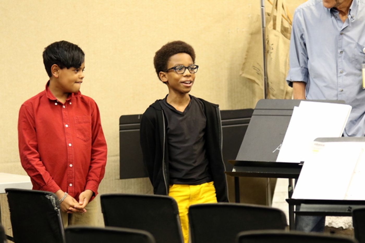 Photo Flash: In Rehearsal with David de Vries and More for A CHRISTMAS CAROL at Alliance Theatre  Image