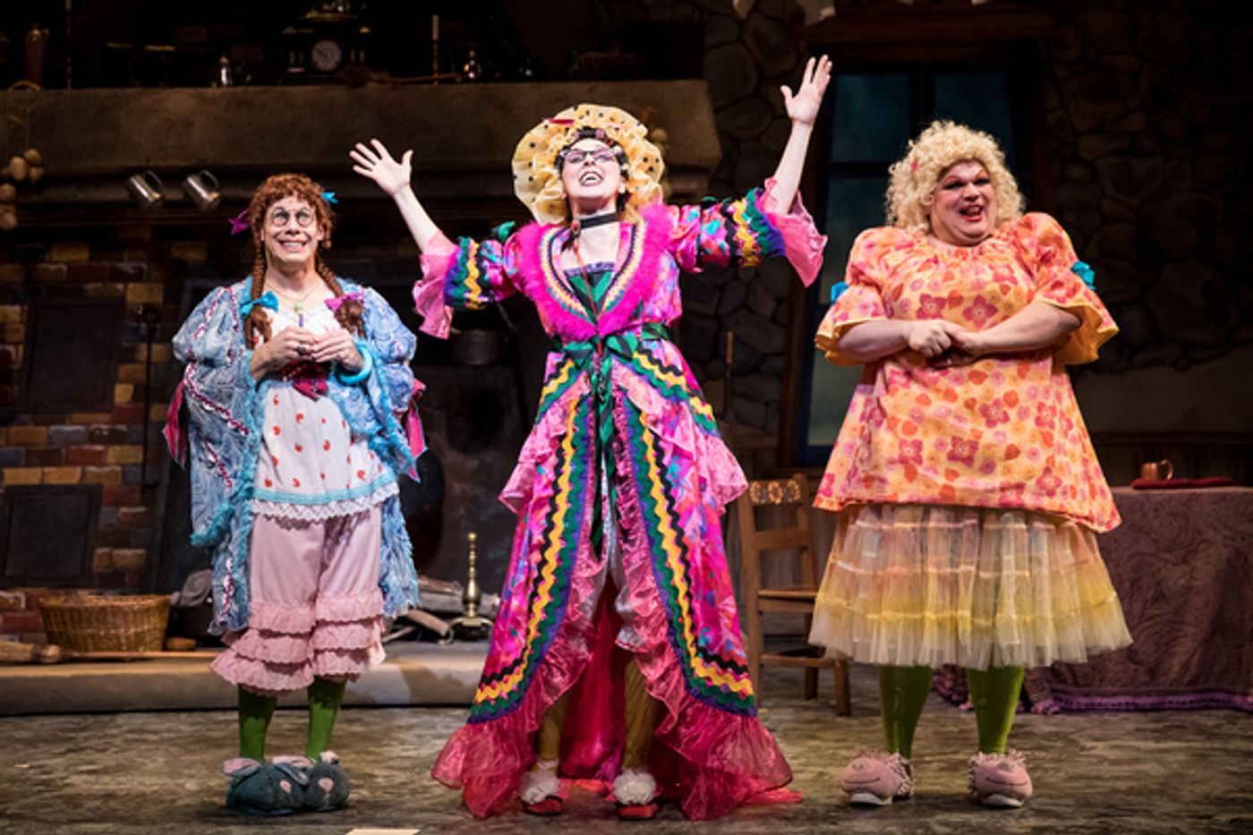 Photo Flash: An Outrageous Holiday Favorite Returns with Children's Theatre Company's CINDERELLA  Image