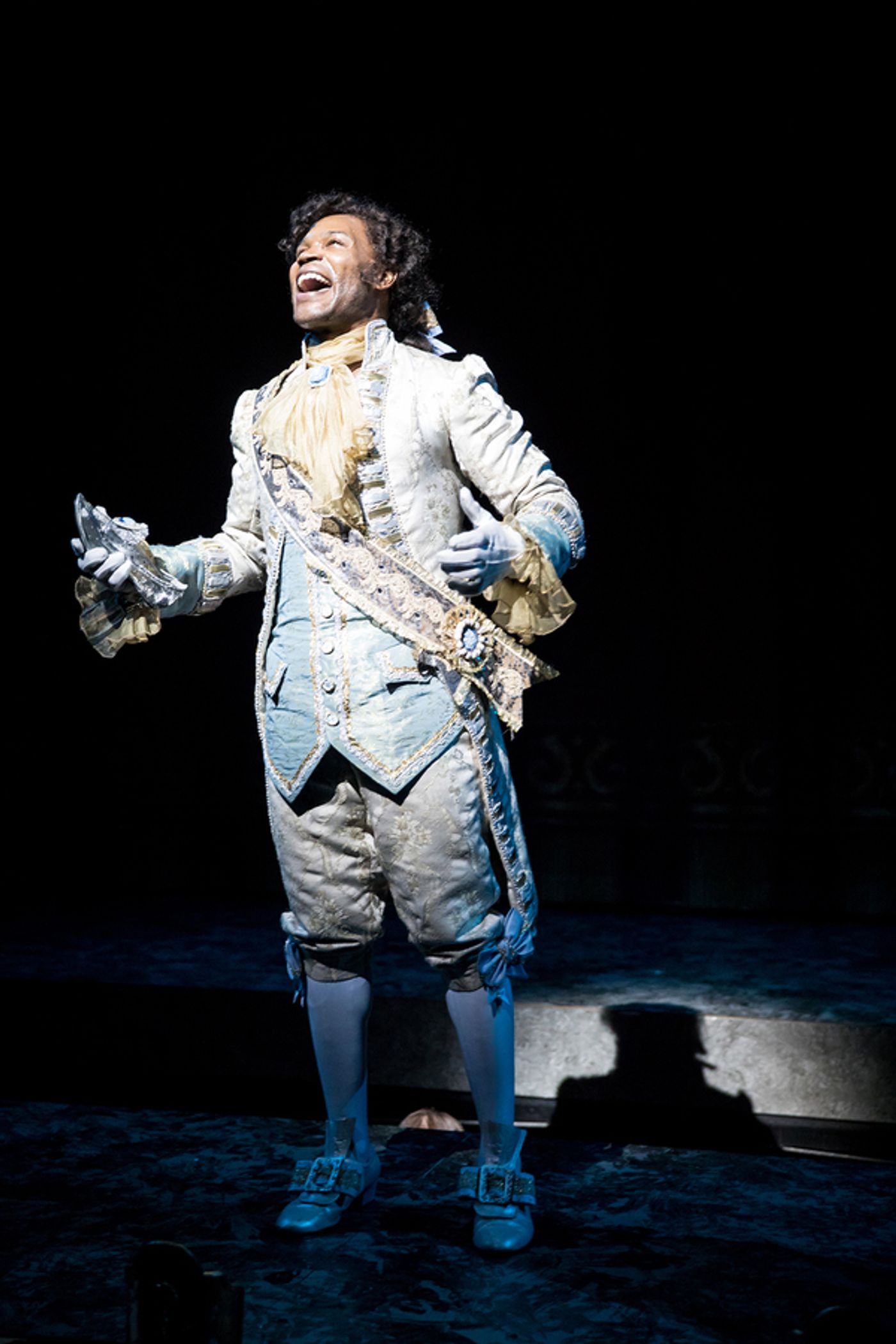 Photo Flash: An Outrageous Holiday Favorite Returns with Children's Theatre Company's CINDERELLA  Image