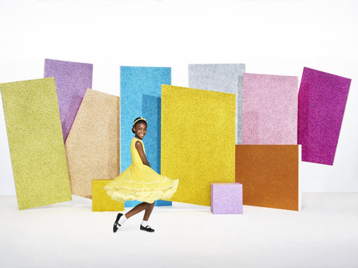 Photo Flash: NBC Shares All-New Images of HAIRSPRAY LIVE! Cast in Costume!  Image