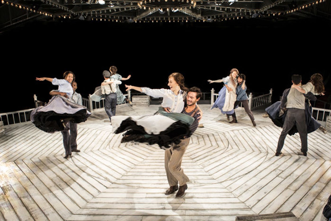 Photo Flash: First Look at Betsy Morgan and Nicholas Rodriguez in CAROUSEL at Arena Stage Photo Flash: First Look at Betsy Morgan and Nicholas Rodriguez in CAROUSEL at Arena Stage Image