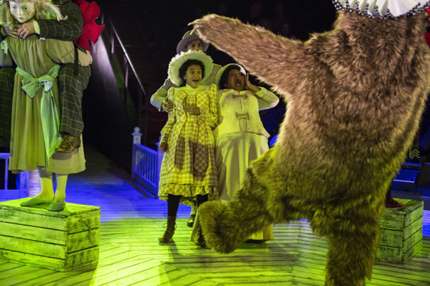 Photo Flash: First Look at Betsy Morgan and Nicholas Rodriguez in CAROUSEL at Arena Stage Photo Flash: First Look at Betsy Morgan and Nicholas Rodriguez in CAROUSEL at Arena Stage Image