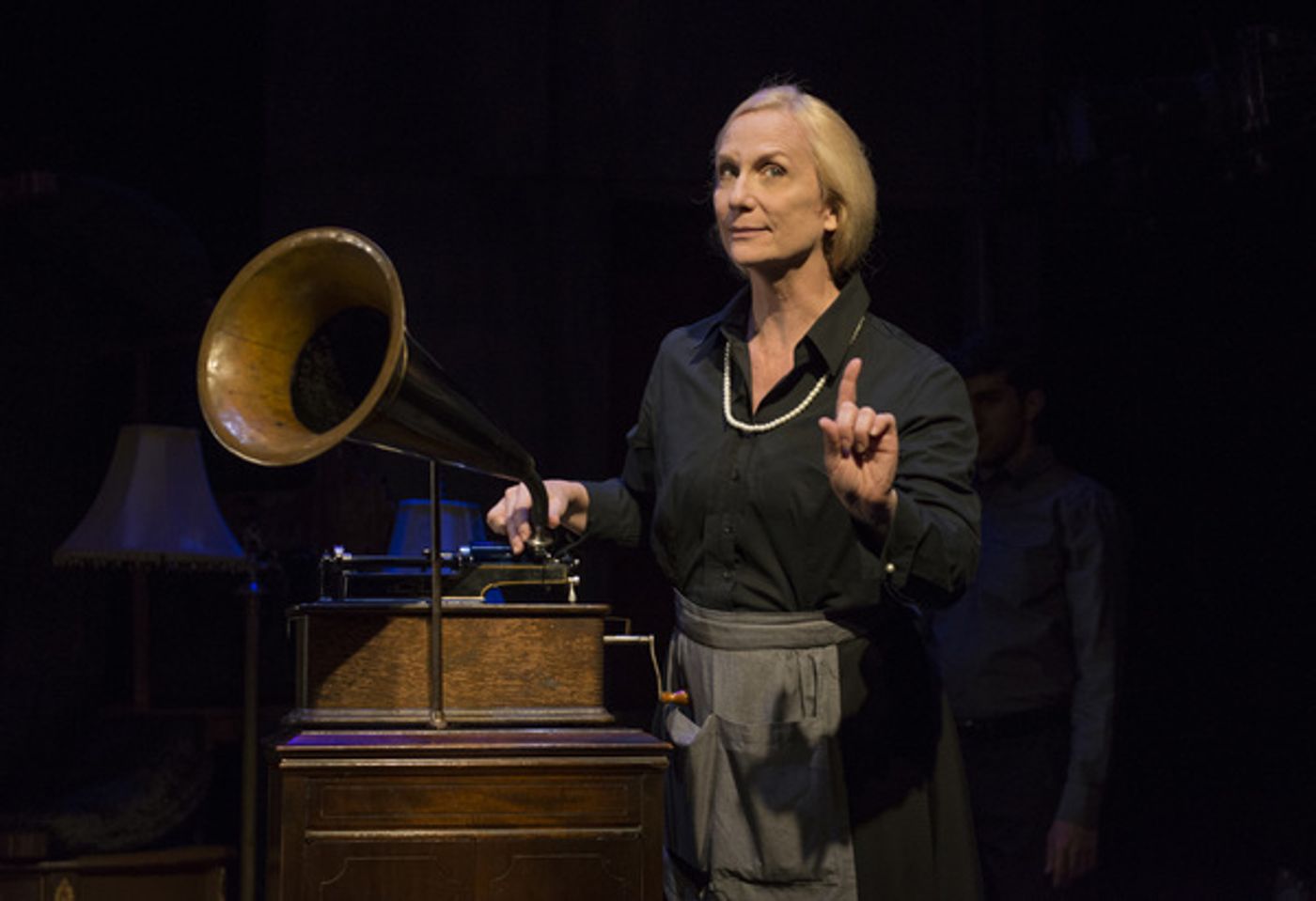 Photo Flash: About Face Theatre Presents I AM MY OWN WIFE Photo Flash: About Face Theatre Presents I AM MY OWN WIFE Image