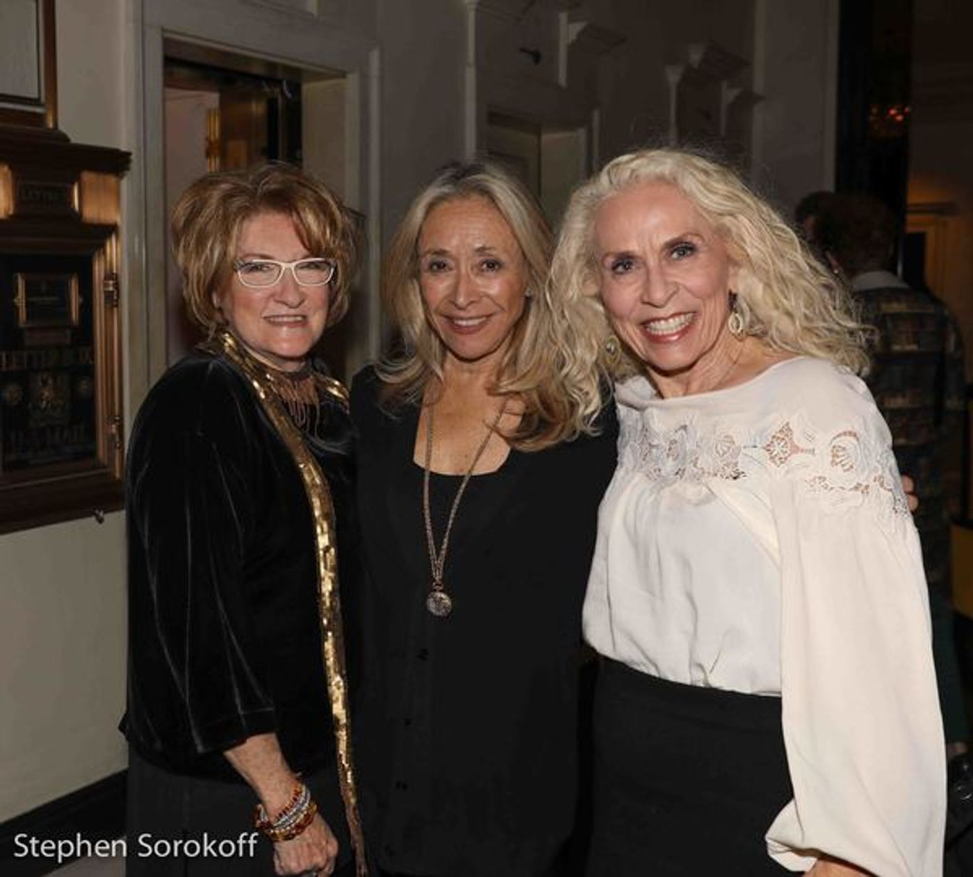 Photo Coverage: Judy Collins Returns To Cafe Carlyle with Special Guest Ari Hest Photo Coverage: Judy Collins Returns To Cafe Carlyle with Special Guest Ari Hest Image