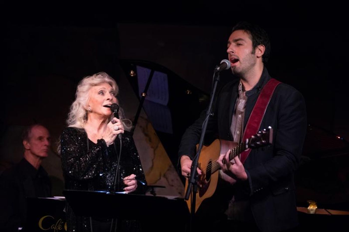 Review: Judy Collins (with Special Guest Ari Hest) Offers a Timeless Show at Café Carlyle  Image