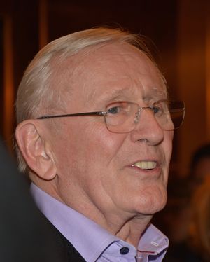 Len Cariou Photo