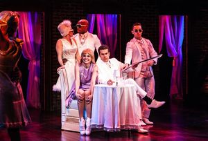 Emily Padgett, Donald Jones, Jr., Sutton Foster, Joel Perez, Cody Williams Photo