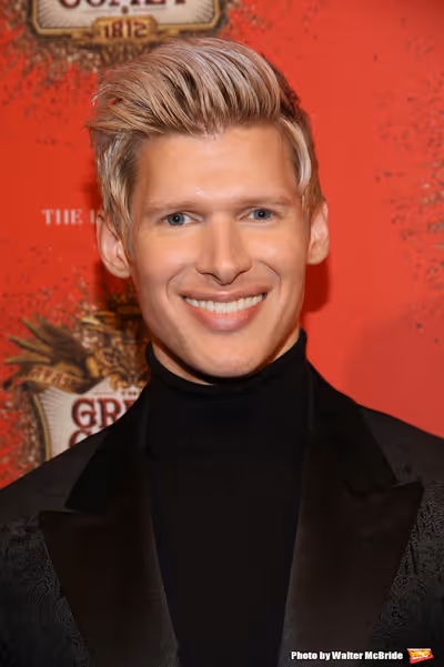 Lucas Steele  Photo
