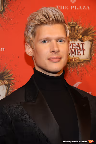 Lucas Steele  Photo